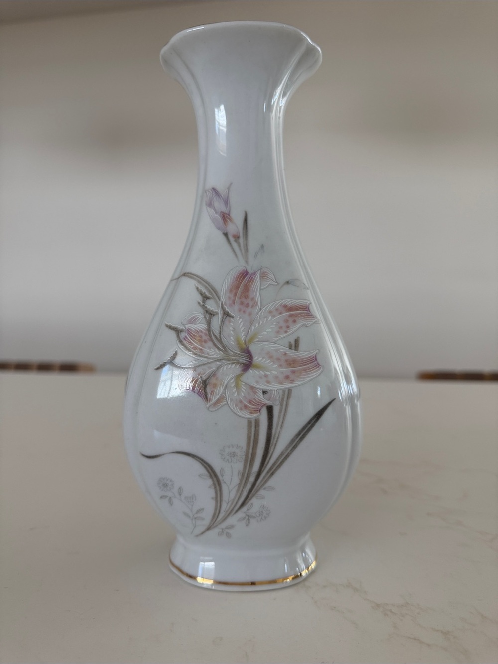 3/$25 White Porcelain Floral Vase with Pink Lily Accent
